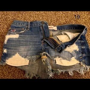 Hollister Distressed Shorts. Size 9/29